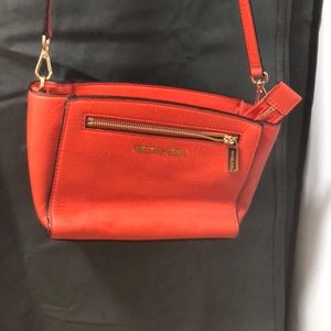 MICHAEL KORS SOPHIE Calf Leather Medium Messenger